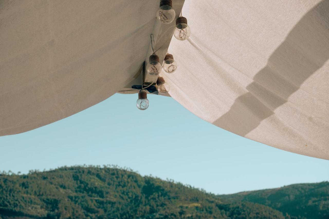 Chez Louise: onde a Serra beija o Céu Lousã Exterior foto